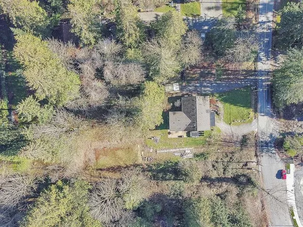 23369 141st Ave, Maple Ridge, BC V4R 2R4