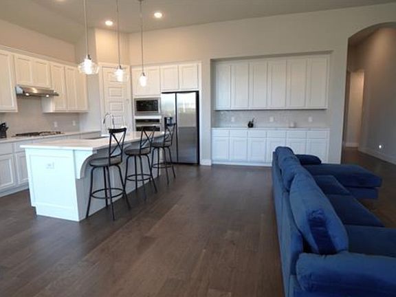 4th image of 1833 Purtis Creek Dr