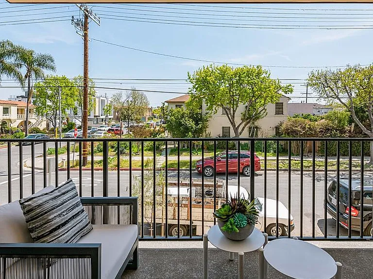 1551 Alvira St — Photo 26