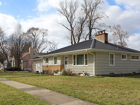 2nd image of 14 Maryland Dr