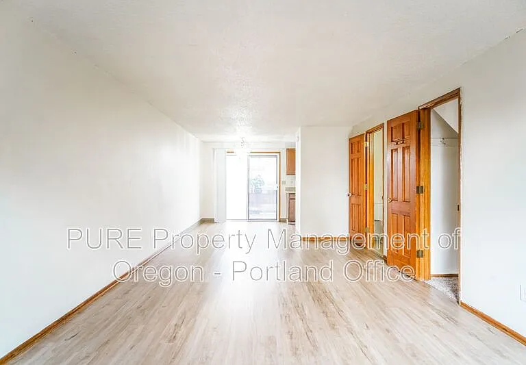 3510 SE Sherry Ln #5 — Photo 6