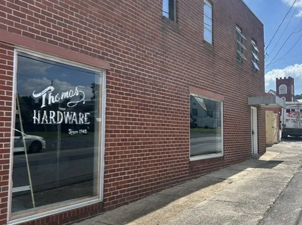 276 Main St, Bluff City, TN
