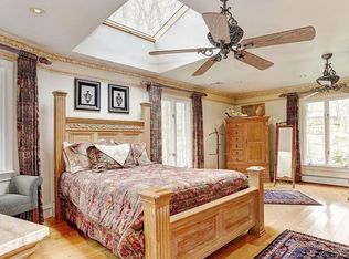 4628 Roundhill Rd, Ellicott City, MD 21043