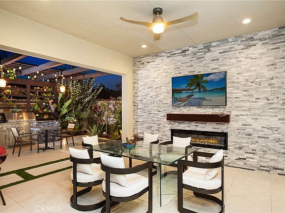 3rd image of 131 Evergreen Way