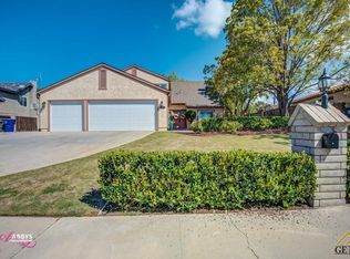 4512 Panorama Dr, Bakersfield, CA 93306