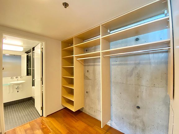 4th image of 855 Folsom St APT 310
