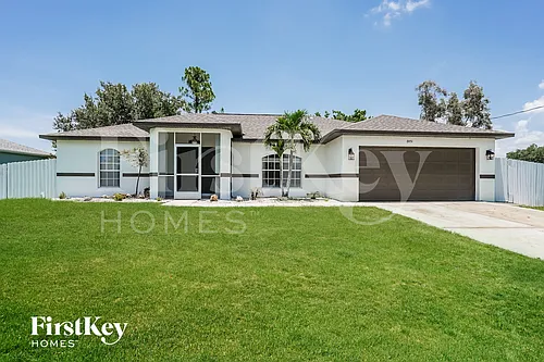 8451 Caloosa Rd Photo 1