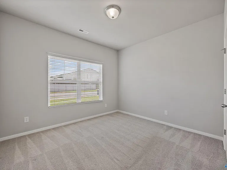 30000 Abbeywood Ln — Photo 5