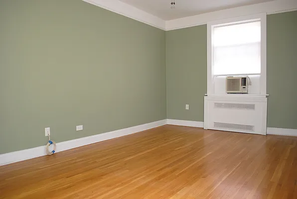 Sold by Landmarc Group | media 43