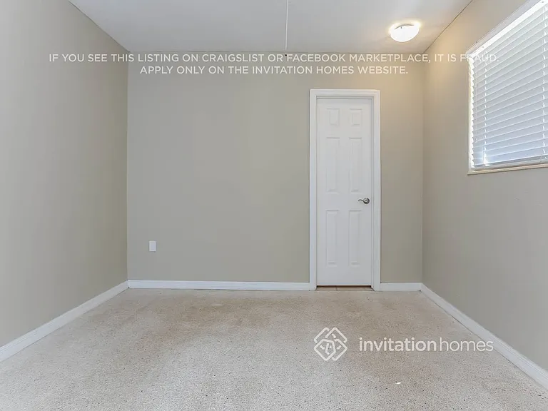 746 Eagle Way — Photo 14