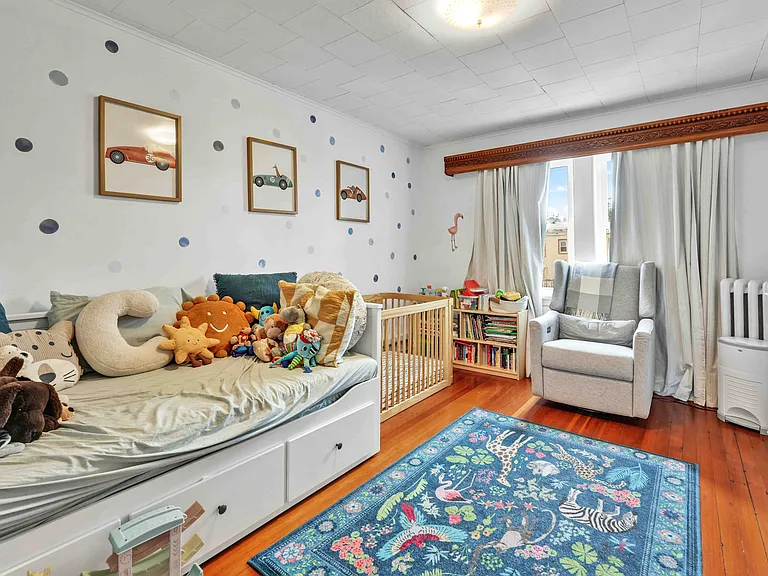 21-17 28th St #HOME — Photo 11