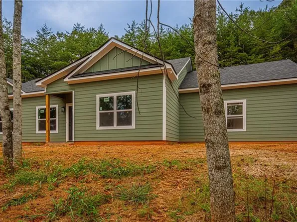 2717 Damascus Church Rd, Dahlonega, GA 30533