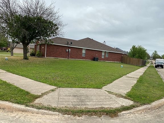 2nd image of 3501 Potomac Dr