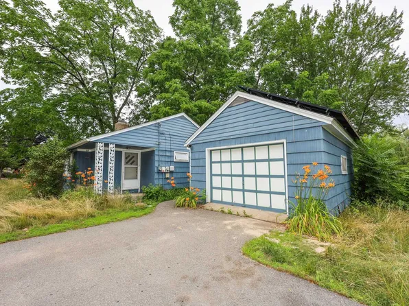 755 Mammoth Road, Manchester, NH 03104