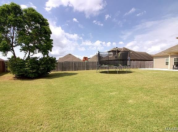 3rd image of 8808 Andress Ct