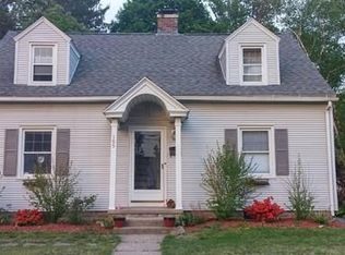 195 Roosevelt Ave, Springfield, MA 01118