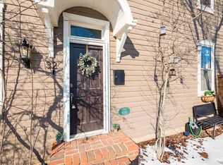 32 E Deshler Ave, Columbus, OH 43206