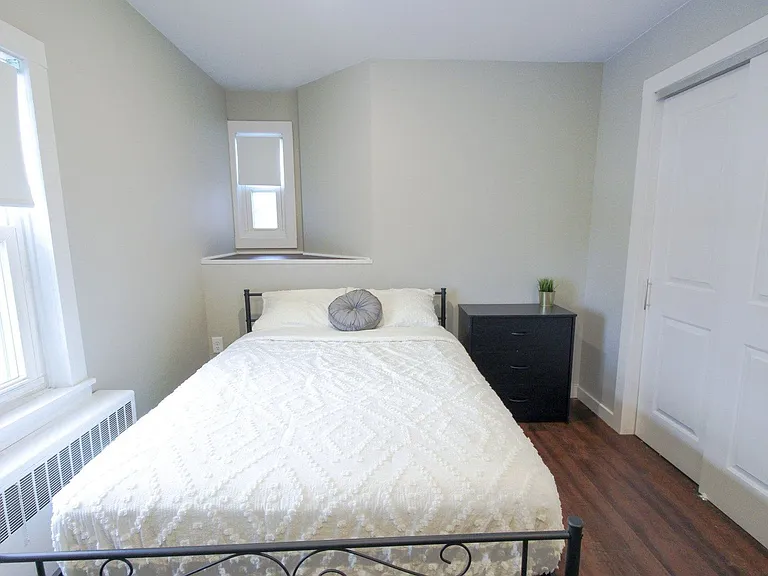 230 Bryant Ave — Photo 138