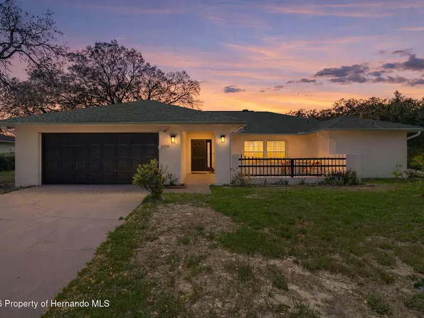 2314 Danforth Rd, Spring Hill, FL 34608