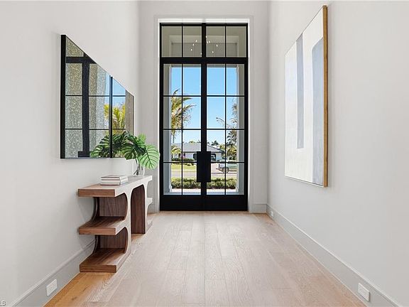 5th image of 4851 Crayton RD