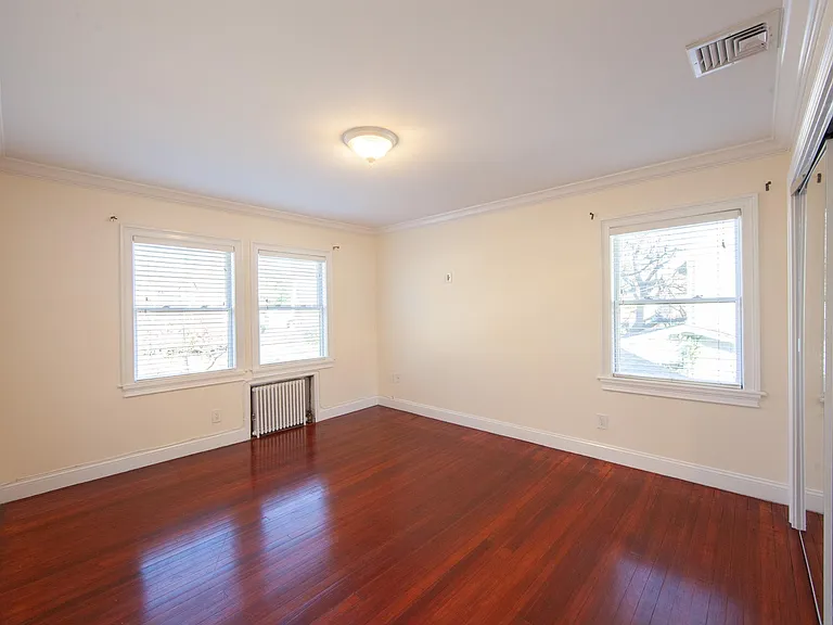 16 Columbus Ave — Photo 12