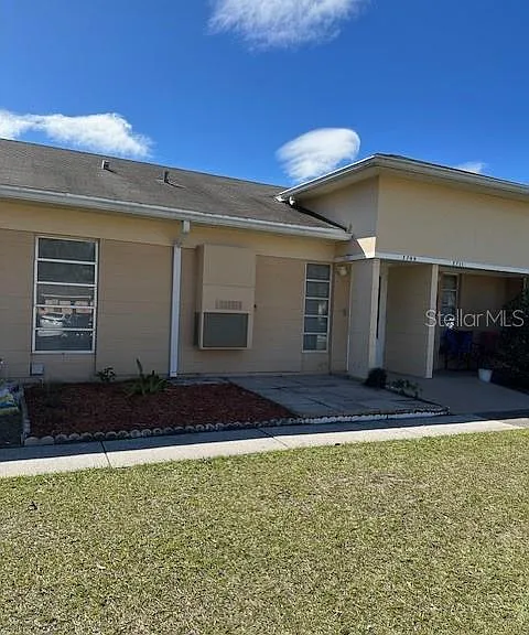 2709 Club Cir — Photo 1