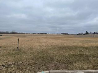1008 11th Ave SE, Waseca, MN 56093