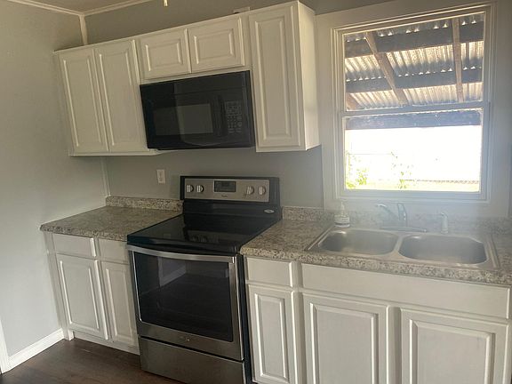 5th image of 117 Diana Ln N