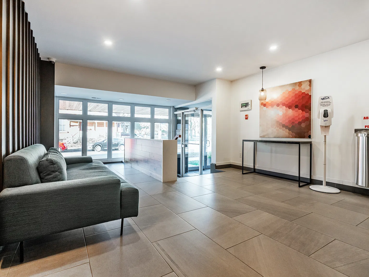 Cartier Apartments | 99 Cartier Street, Ottawa — Photo 4