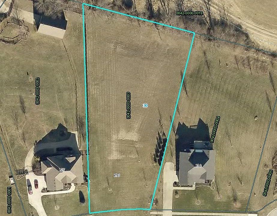 1st image of 213 Stacy Ln