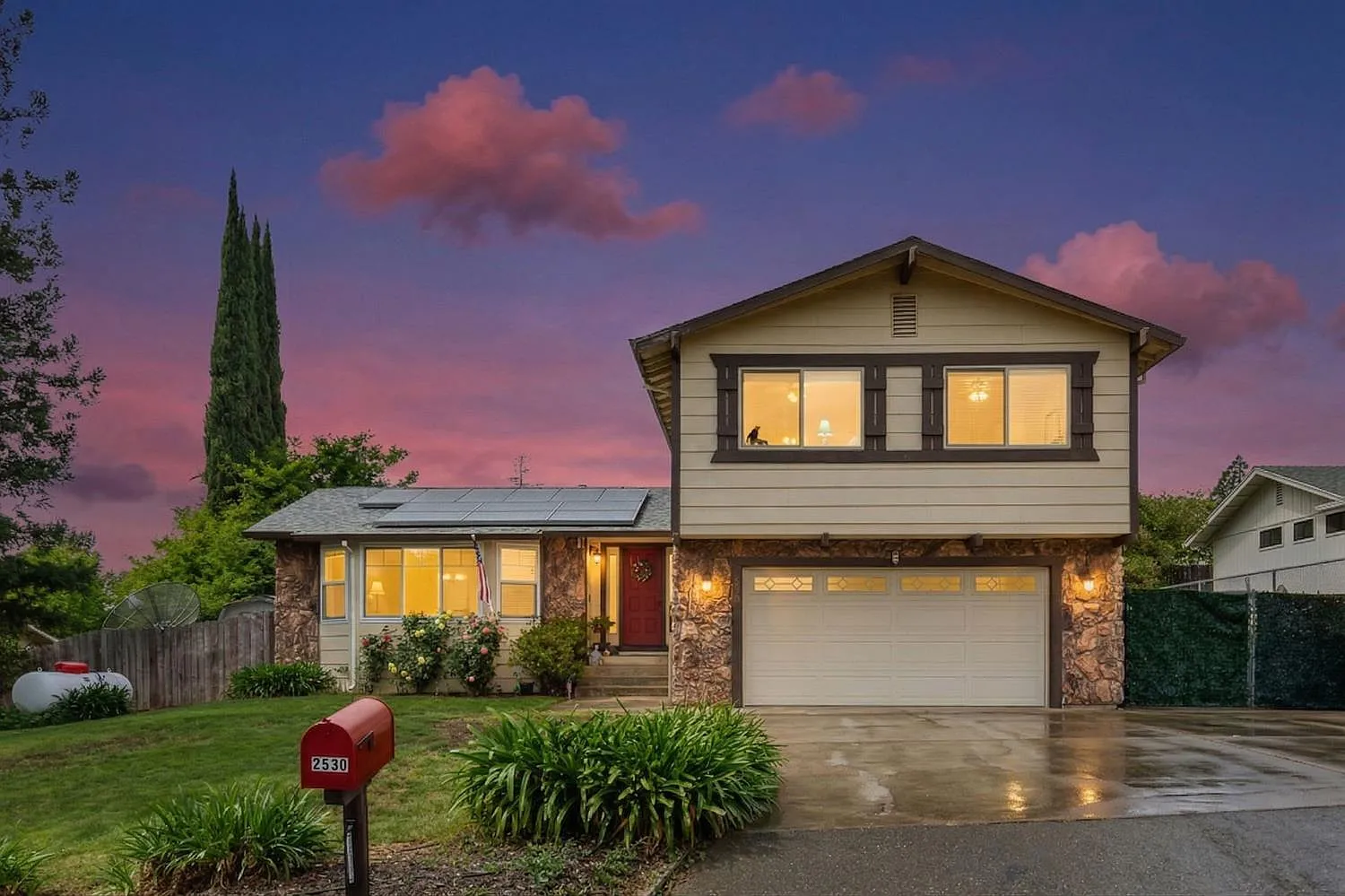2530 Sandpiper Way photo 1