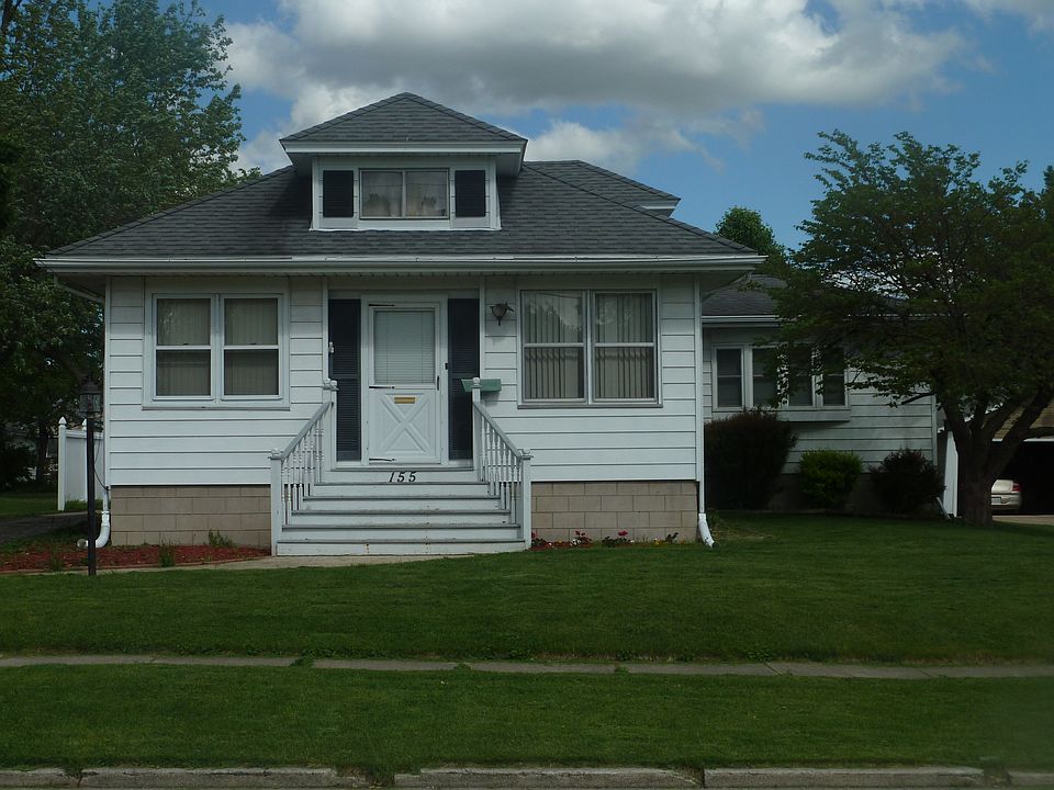 1st image of 155 Madison St