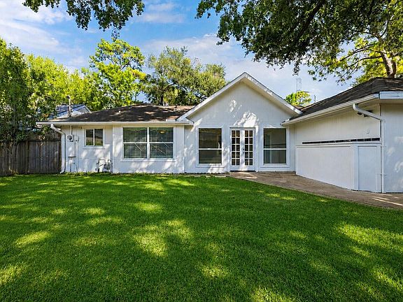 5th image of 2603 Palo Pinto Dr