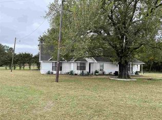 985 W Center St, Paris, TX 75460
