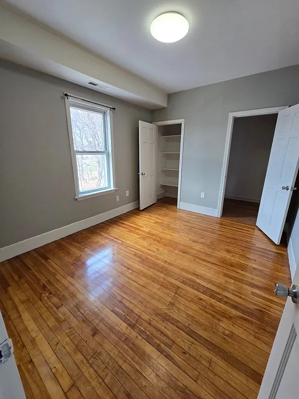 Building Photo - 257 Chandler St #3-L