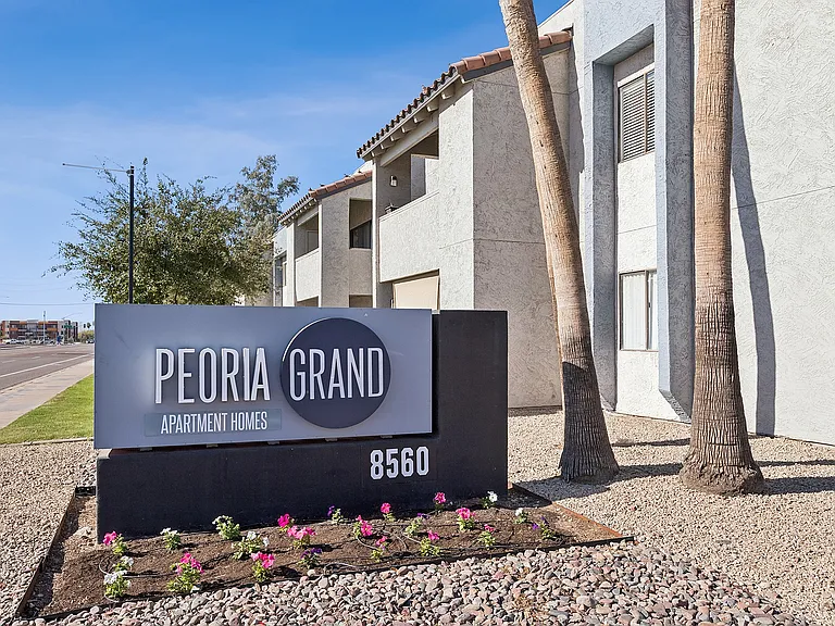 Peoria Grand Apartments — Photo 7