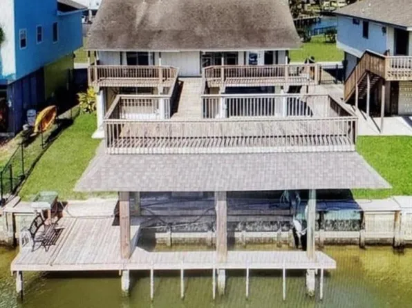 5 S Redwing St, La Marque, TX 77568