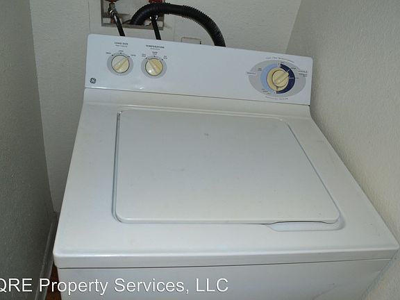 4th image of 4301 Lizshire Ln APT C305