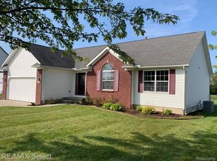 5181 N Belsay Rd, Flint, MI 48506