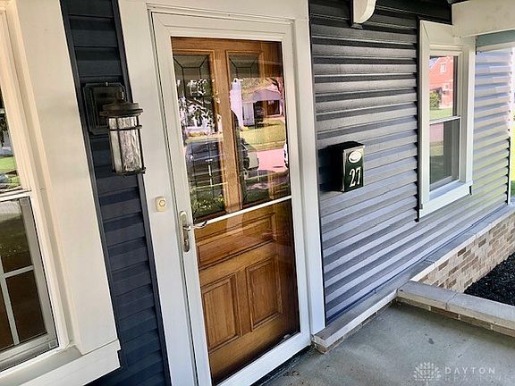 2nd image of 27 Hawthorne Dr