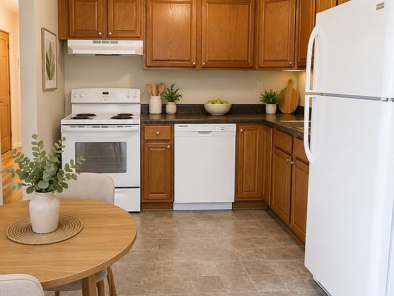 2nd image of 308 Meadowside Rd APT 212
