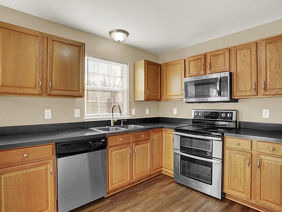 4th image of 315 Buckley Dr
