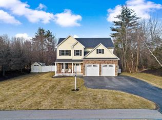 67 Post Rd, Hooksett, NH 03106