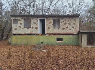 6975 Rosebud Ave, Mays Landing, NJ 08330