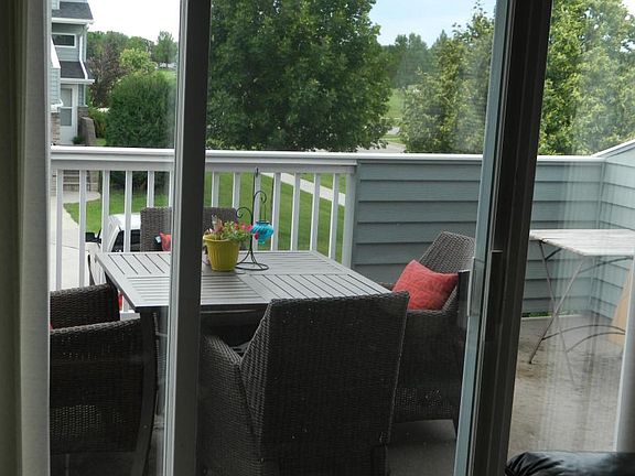 2nd image of 2101 Knightsbridge Ct