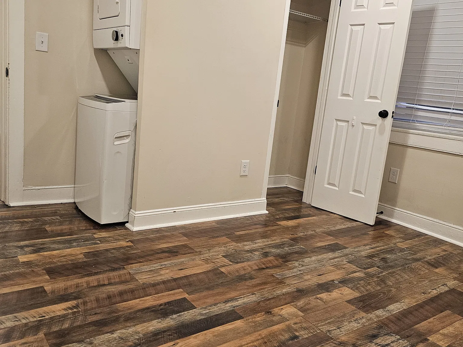 320 N Duke St — Photo 3