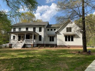 104 Winsome Ln, Chapel Hill, NC 27516