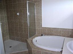 5th image of 3206 NE 14th Ave