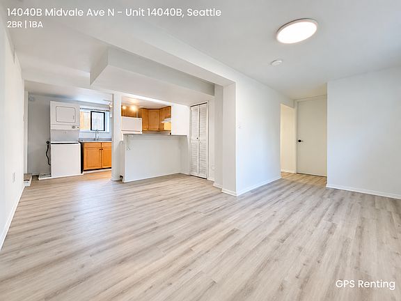 2nd image of 14040 Midvale Ave N #B