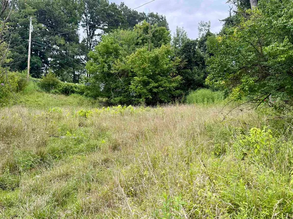 1525 Clark St, Flatwoods, KY 41139